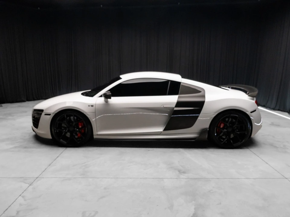 2014 Audi 42 R8 - Image 12 of 31