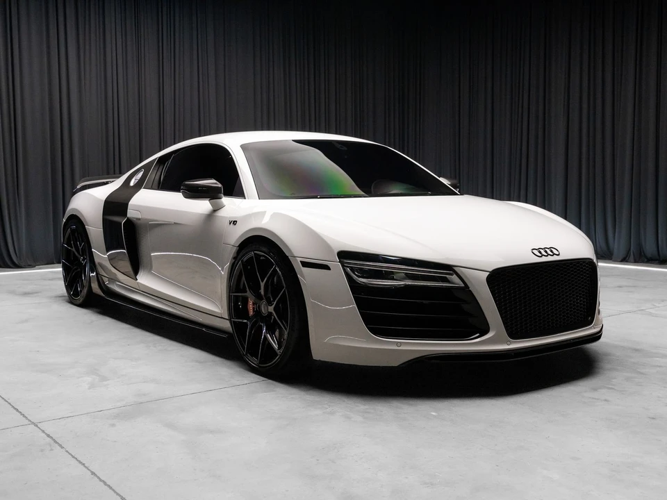 2014 Audi 42 R8 - Image 18 of 31