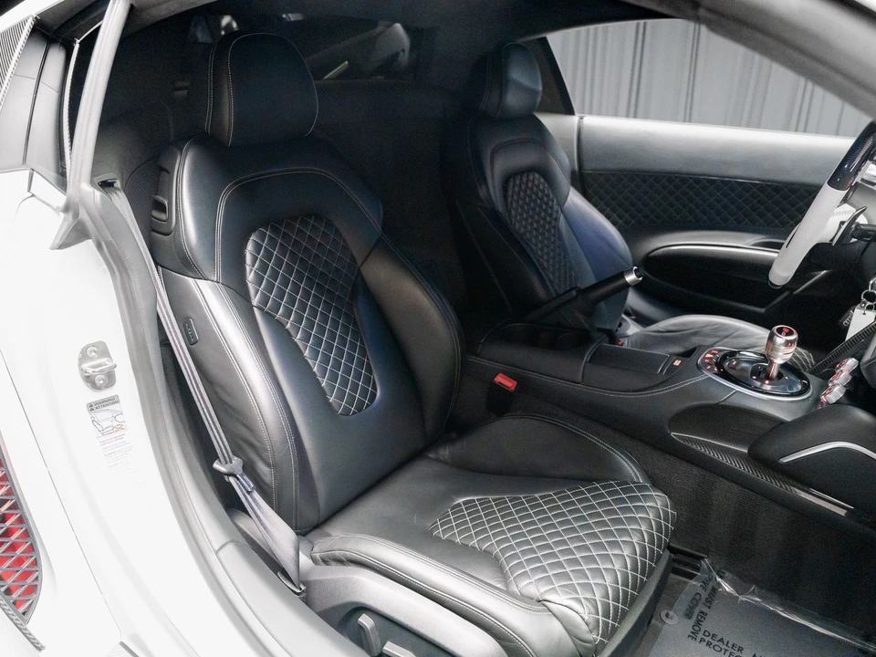 2014 Audi 42 R8 - Image 7 of 31