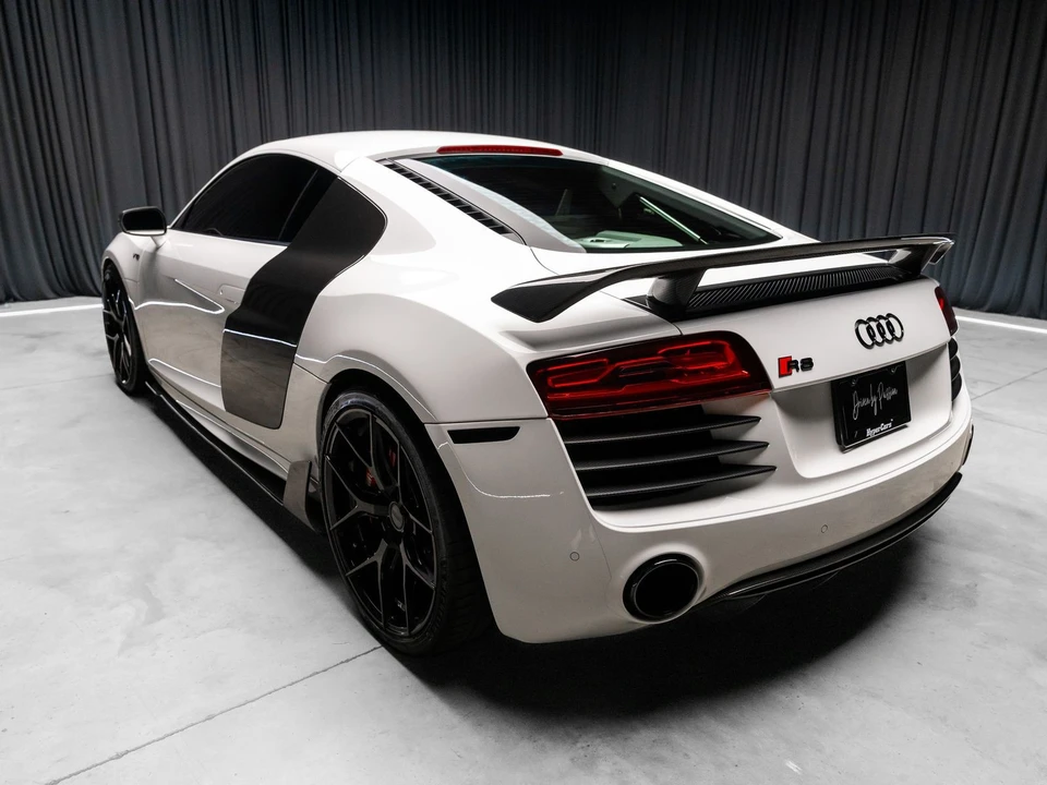 2014 Audi 42 R8 - Image 13 of 31