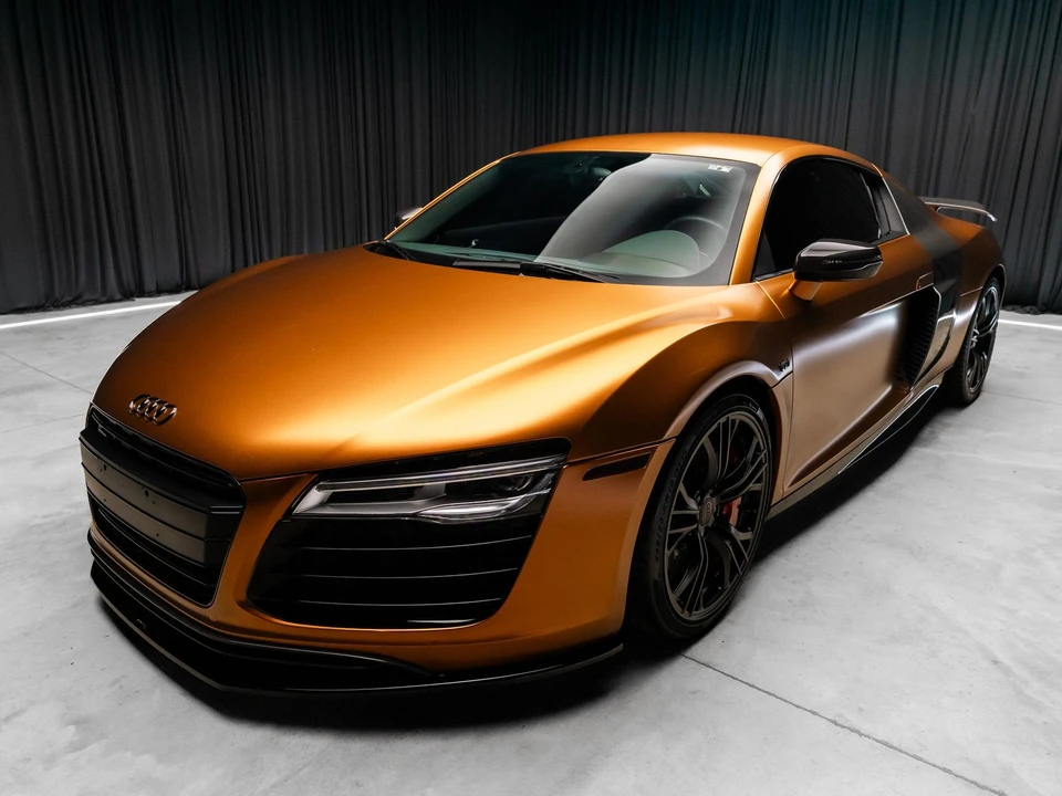 2014 Audi 42 R8 - Image 10 of 31