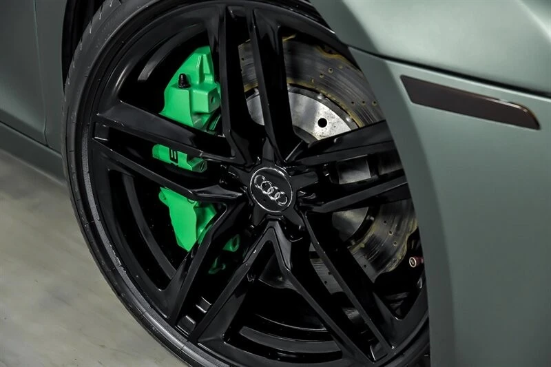 2014 Audi 42 R8 - Image 4 of 21