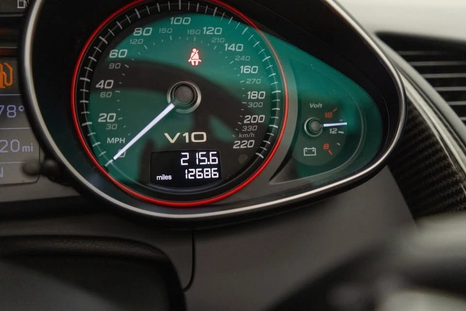 2014 Audi 42 R8 - Image 16 of 16