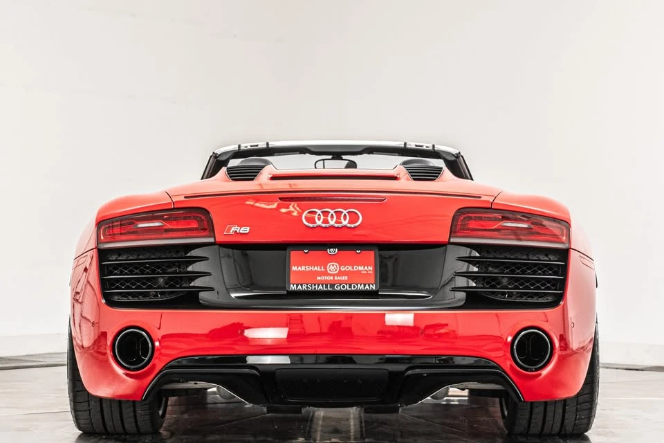 2014 Audi 42 R8 - Image 7 of 19
