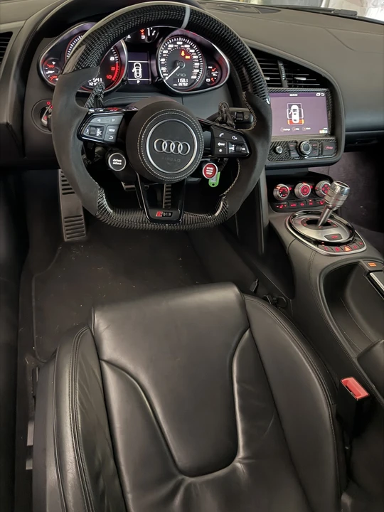 2014 Audi 42 R8 - Image 6 of 7