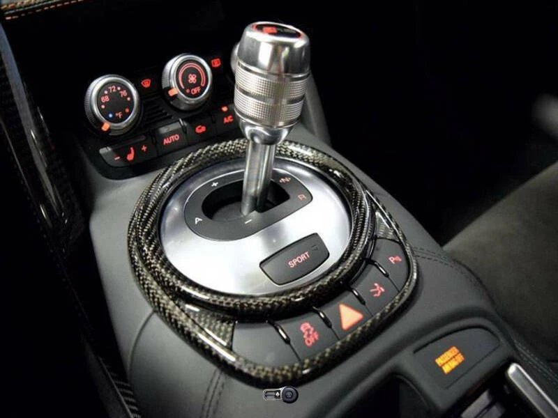 2014 Audi 42 R8 - Image 8 of 12