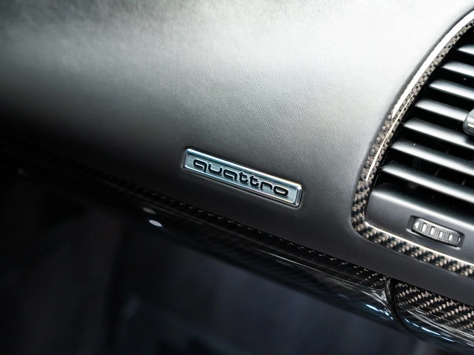2014 Audi 42 R8 - Image 4 of 12