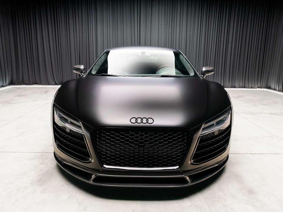 2014 Audi 42 R8 - Image 10 of 12