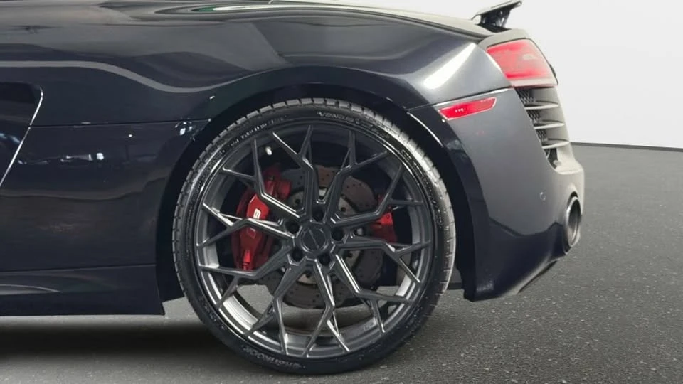 2014 Audi 42 R8 - Image 15 of 20