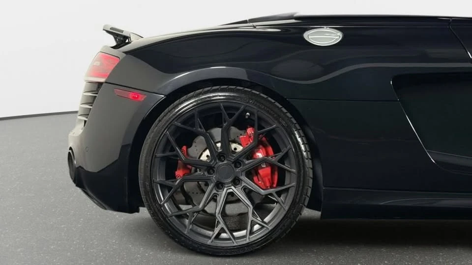 2014 Audi 42 R8 - Image 6 of 20