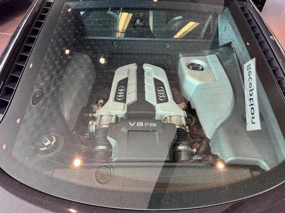 2014 Audi 42 R8 - Image 6 of 13