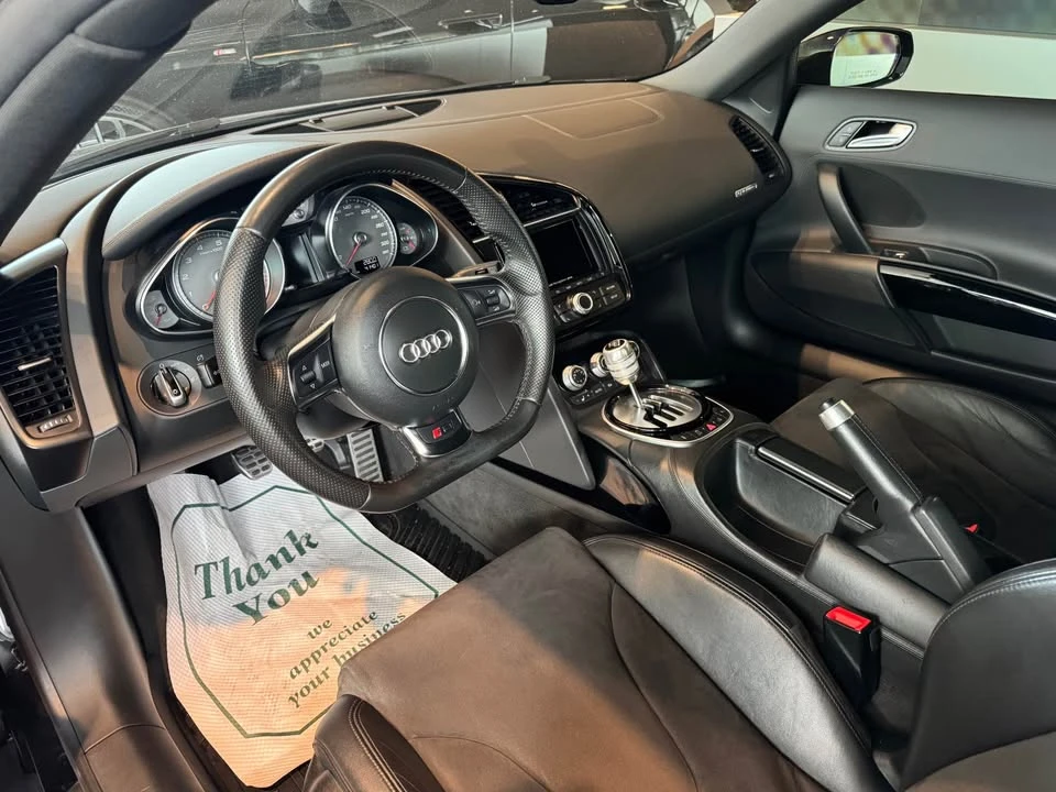 2014 Audi 42 R8 - Image 8 of 13