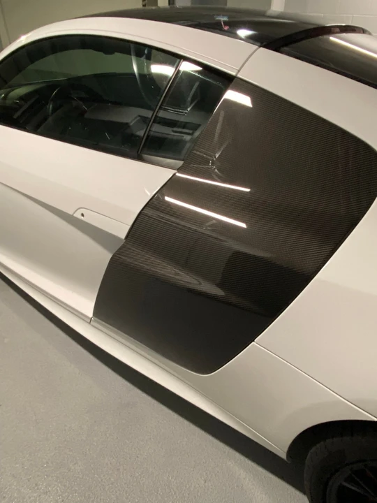 2014 Audi 42 R8 - Image 11 of 18