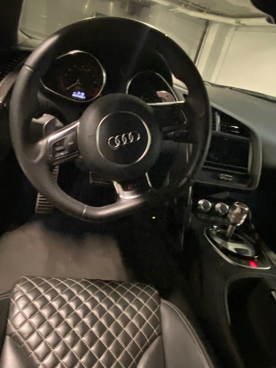 2014 Audi 42 R8 - Image 16 of 18