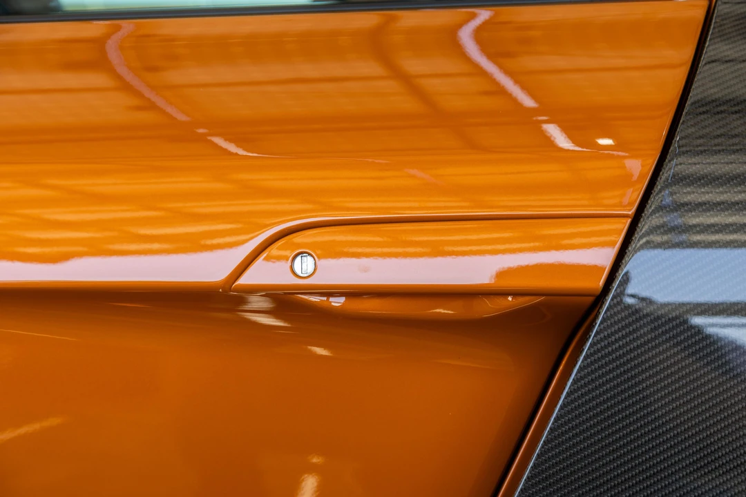 2014 Audi 42 R8 - Image 17 of 31
