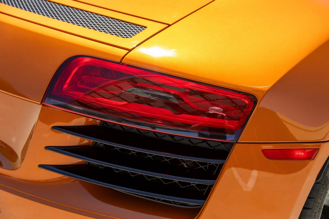 2014 Audi 42 R8 - Image 30 of 31