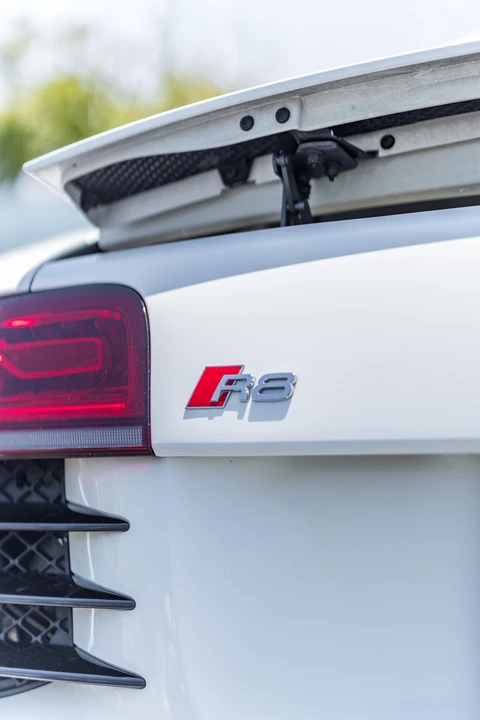 2014 Audi 42 R8 - Image 19 of 31