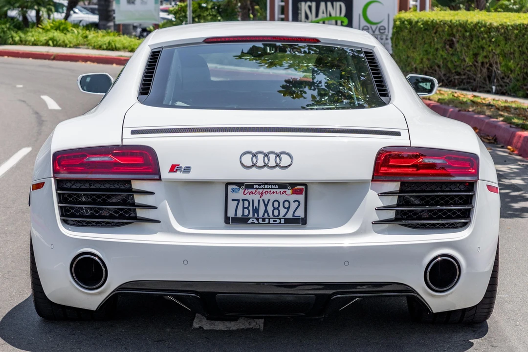 2014 Audi 42 R8 - Image 5 of 31