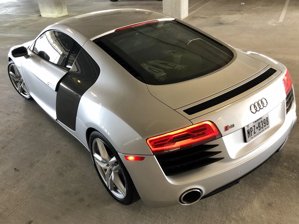 2014 Audi 42 R8 - Image 14 of 31