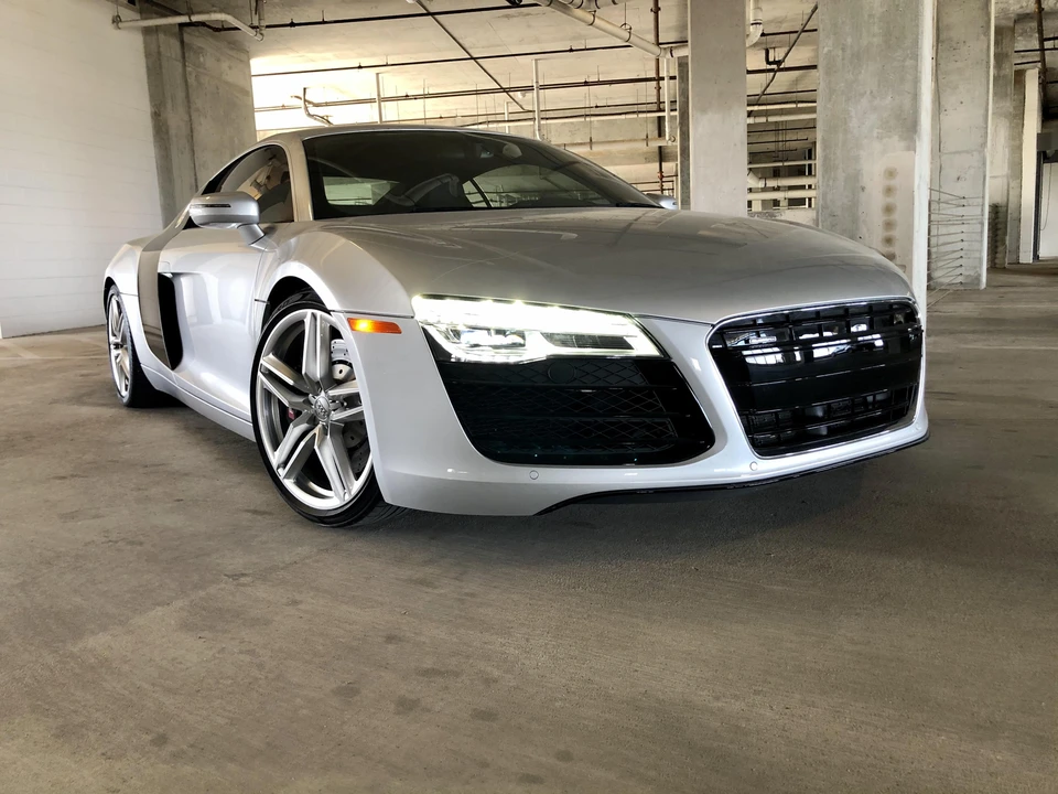 2014 Audi 42 R8 - Image 3 of 31