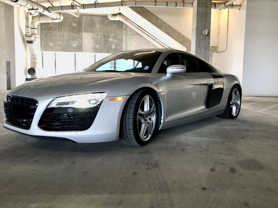 2014 Audi 42 R8 - Image 9 of 31