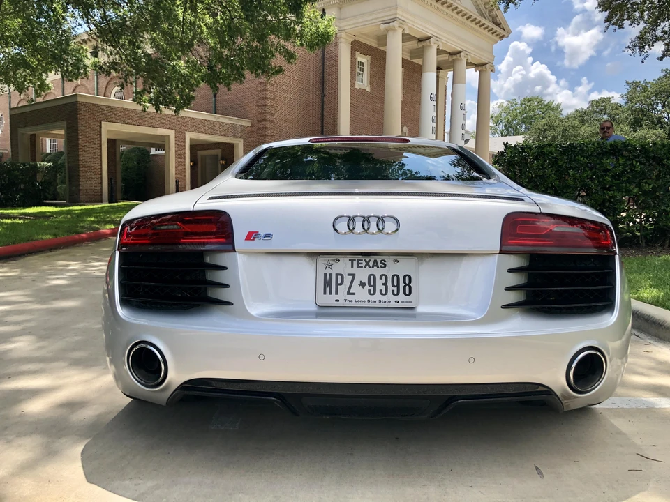 2014 Audi 42 R8 - Image 15 of 31