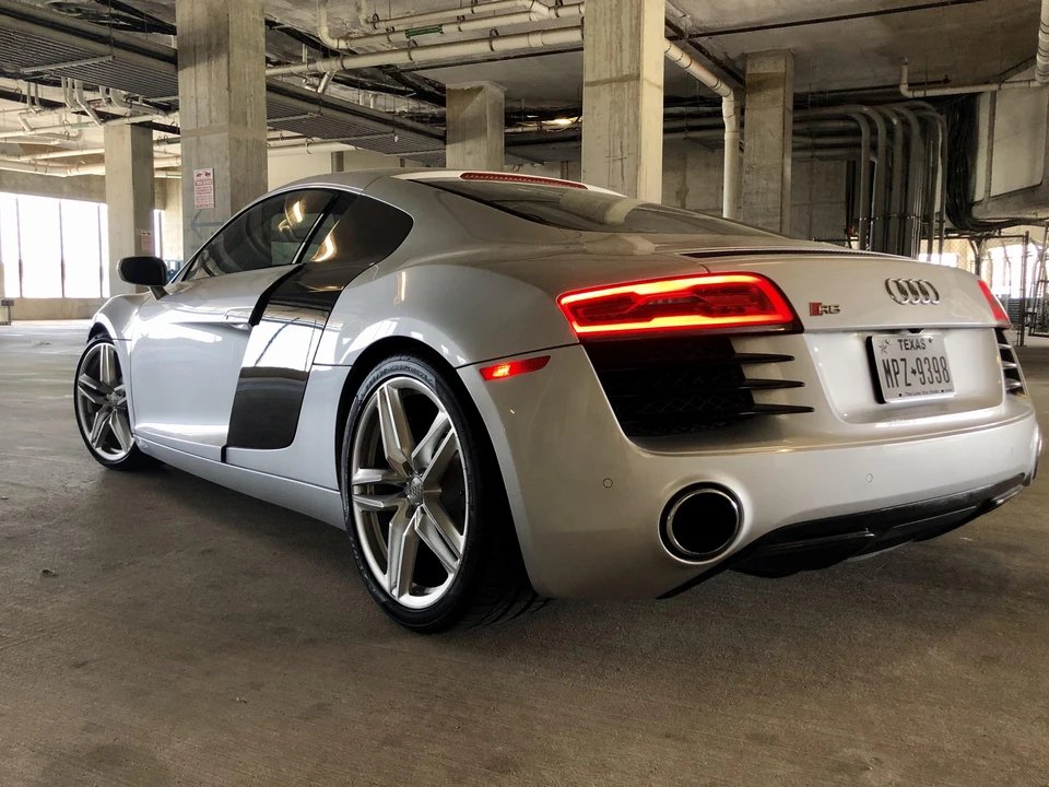 2014 Audi 42 R8 - Image 12 of 31