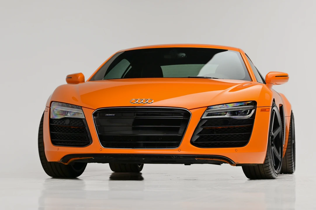 2014 Audi 42 R8 - Image 2 of 31