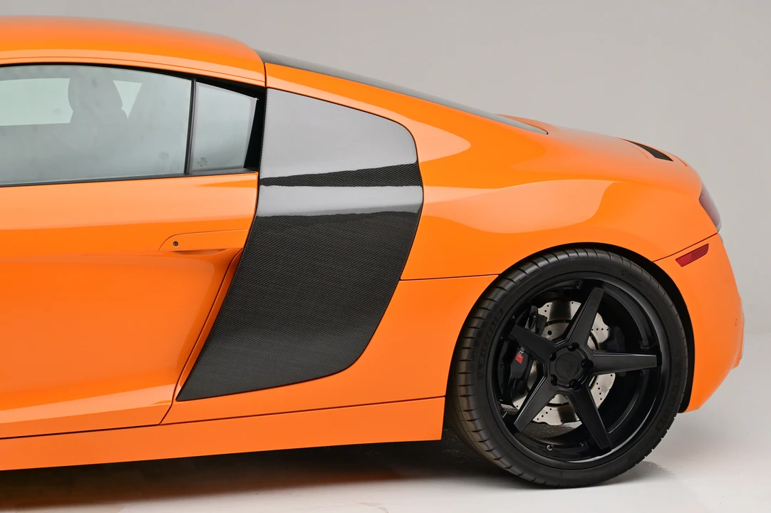 2014 Audi 42 R8 - Image 14 of 31