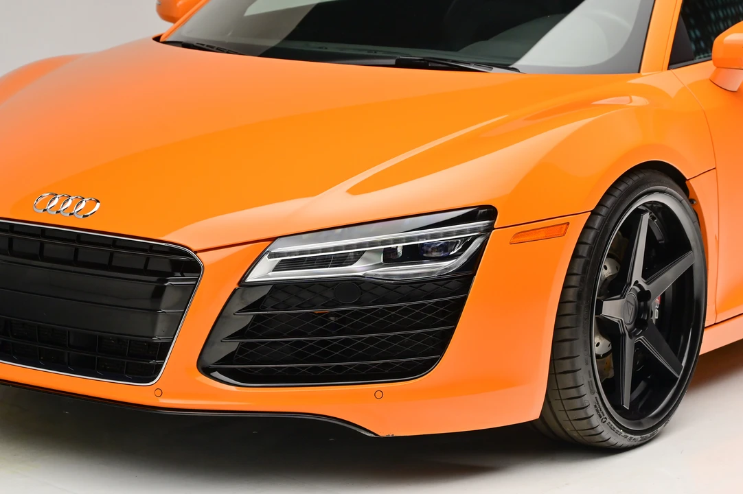 2014 Audi 42 R8 - Image 13 of 31