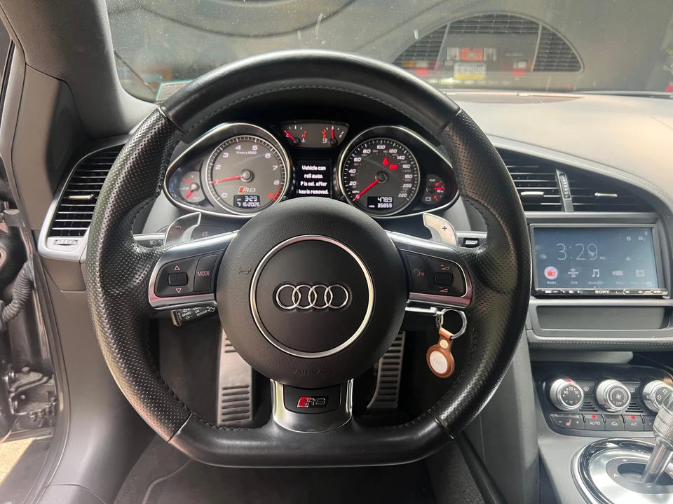 2014 Audi 42 R8 - Image 20 of 31