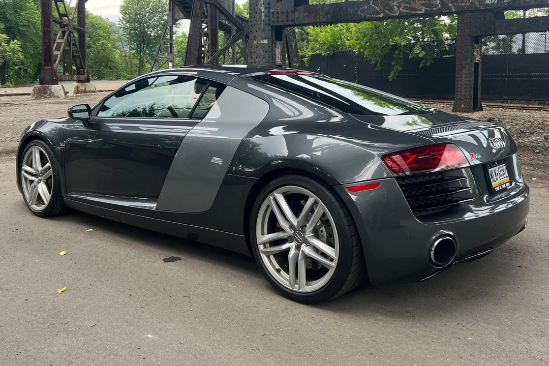 2014 Audi 42 R8 - Image 4 of 31