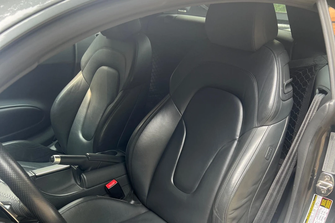 2014 Audi 42 R8 - Image 16 of 31