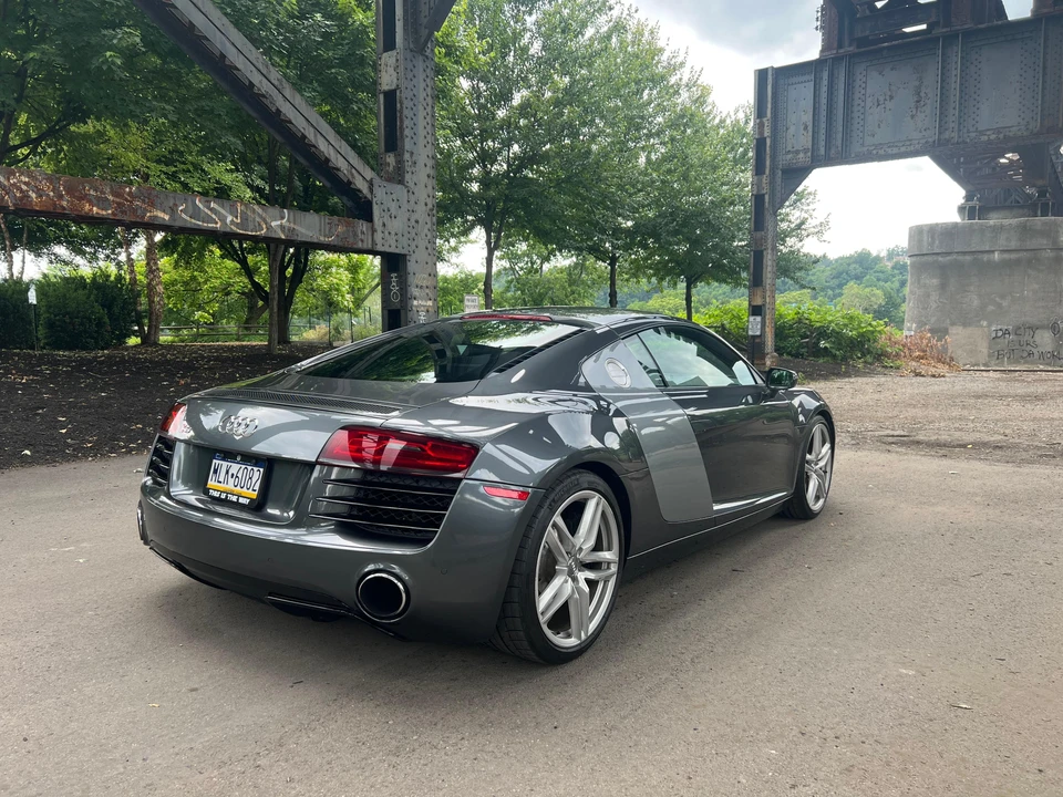2014 Audi 42 R8 - Image 7 of 31