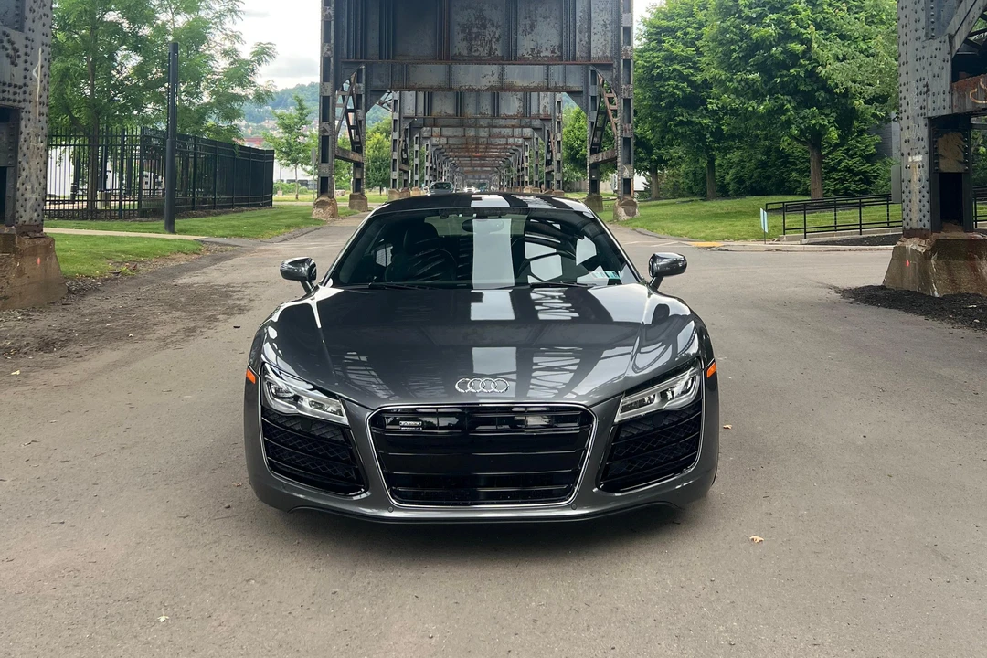 2014 Audi 42 R8 - Image 2 of 31