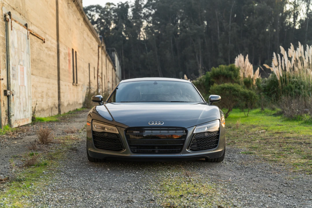 2014 Audi 42 R8 - Image 10 of 31