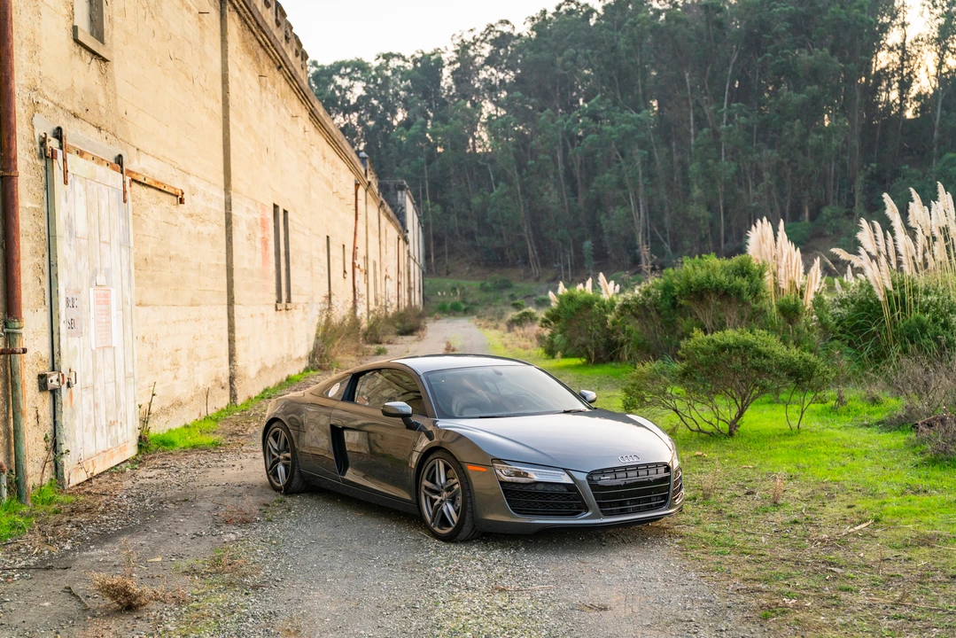 2014 Audi 42 R8 - Image 20 of 31
