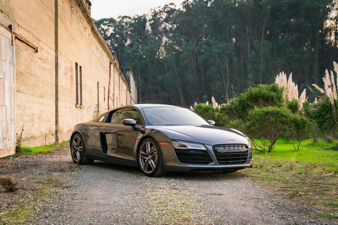 2014 Audi 42 R8 - Image 15 of 31