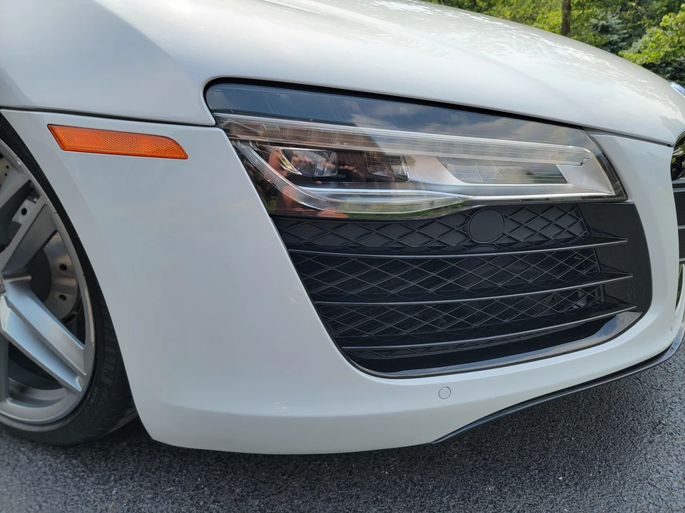 2014 Audi 42 R8 - Image 20 of 31