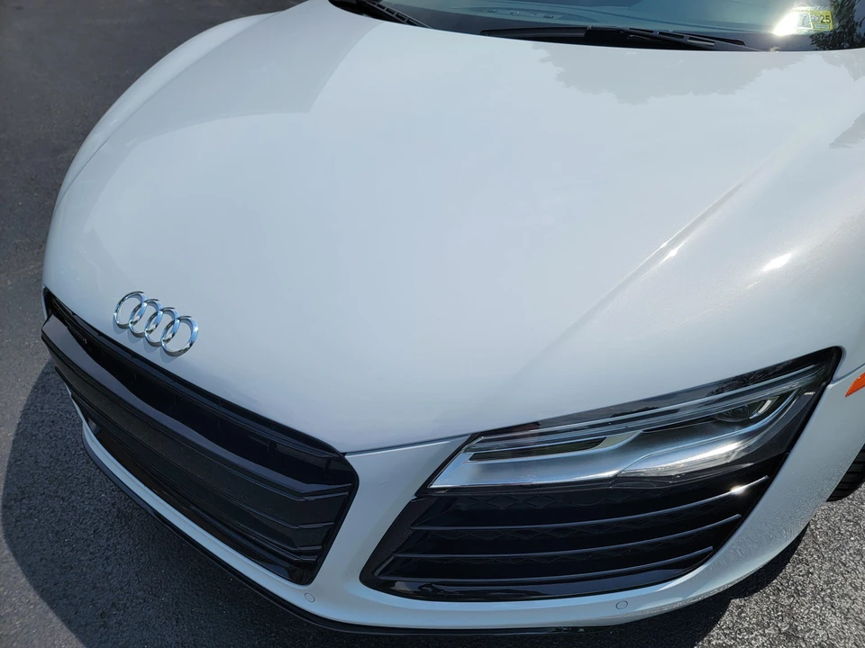 2014 Audi 42 R8 - Image 26 of 31