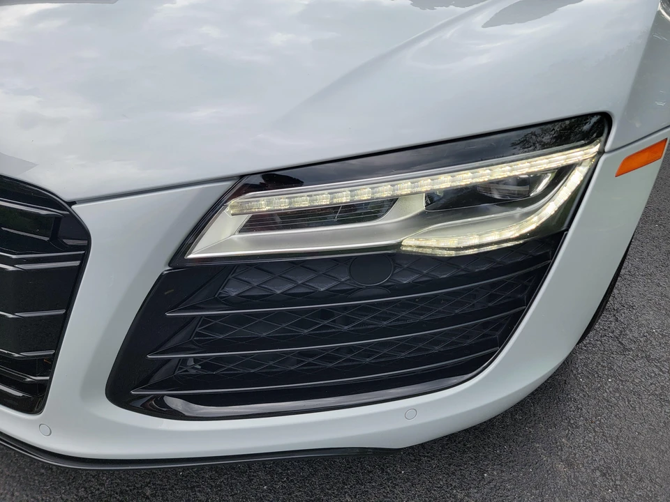 2014 Audi 42 R8 - Image 27 of 31