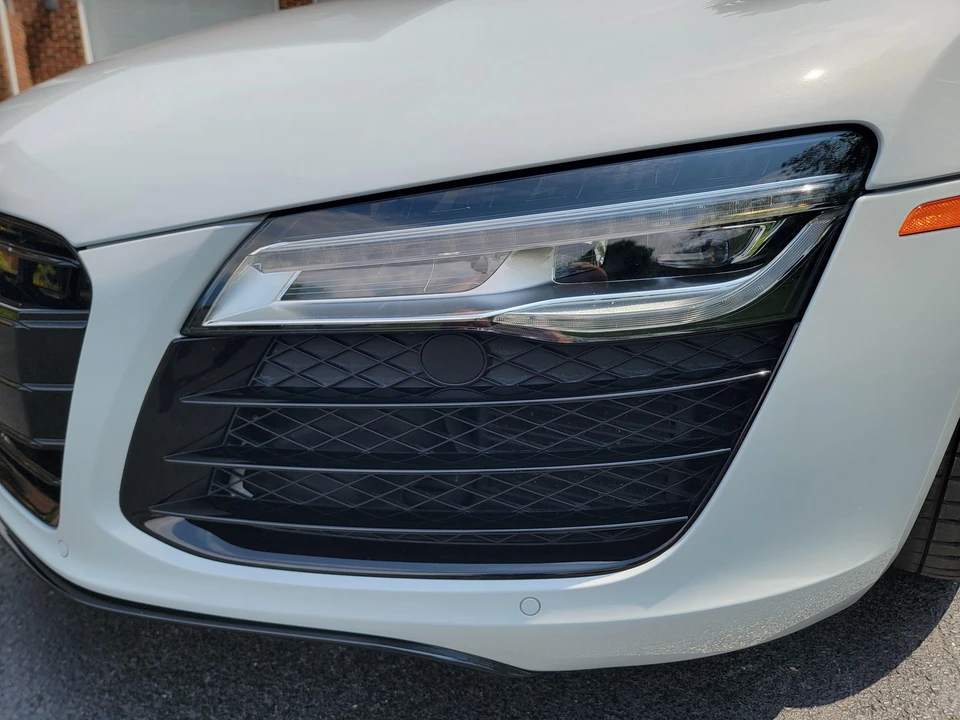 2014 Audi 42 R8 - Image 28 of 31