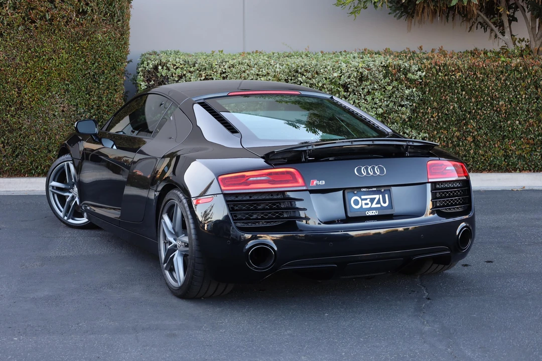 2014 Audi 42 R8 - Image 9 of 31