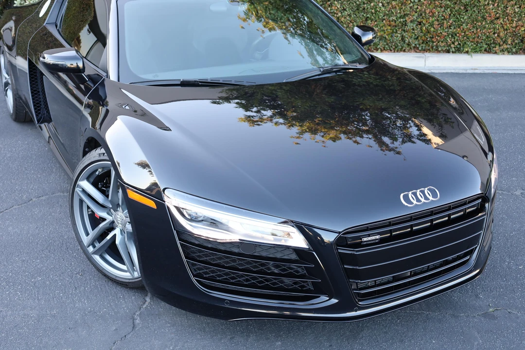2014 Audi 42 R8 - Image 17 of 31