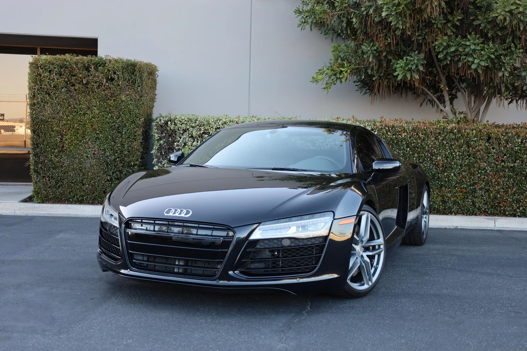 2014 Audi 42 R8 - Image 7 of 31