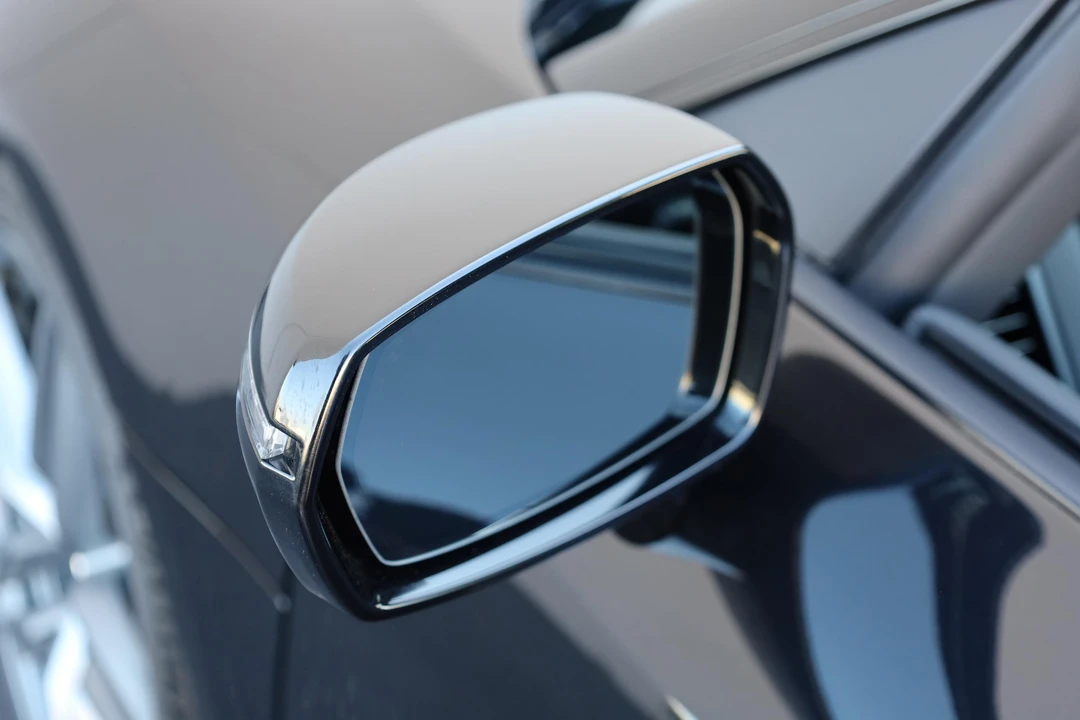2014 Audi 42 R8 - Image 24 of 31