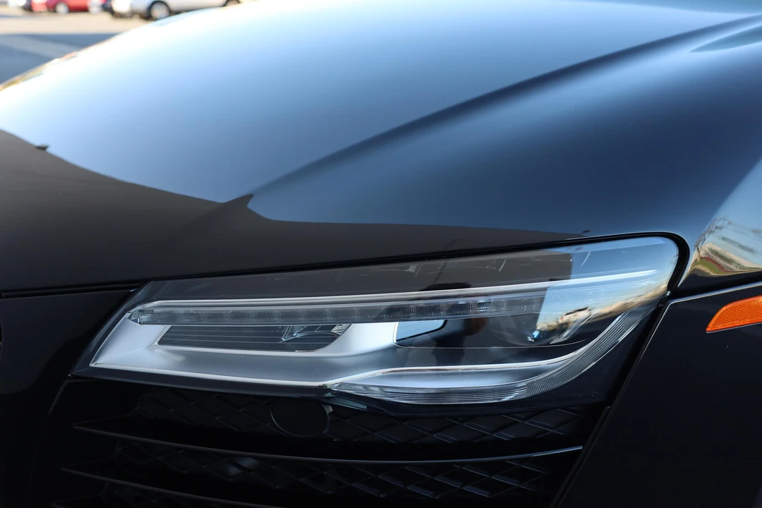 2014 Audi 42 R8 - Image 19 of 31