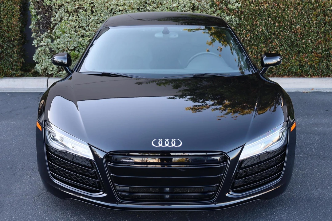 2014 Audi 42 R8 - Image 2 of 31