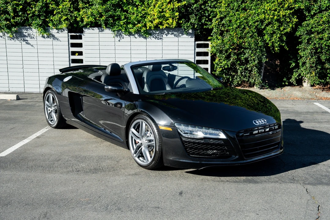 2014 Audi 42 R8 - Image 15 of 21