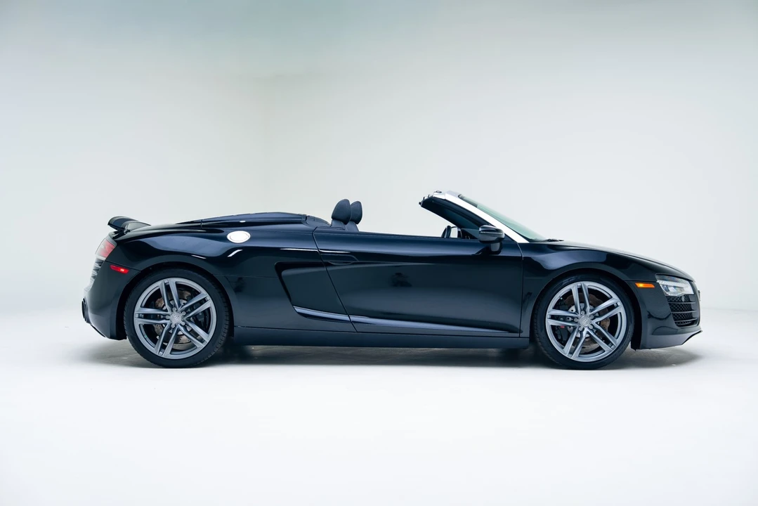 2014 Audi 42 R8 - Image 3 of 21
